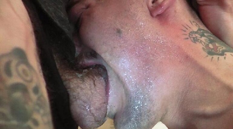 SNOT NOSED COCKSUCKER IN TRAINING in Simon Stevens